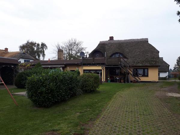 Traudi'S Huesing Apartment Борн Екстериор снимка